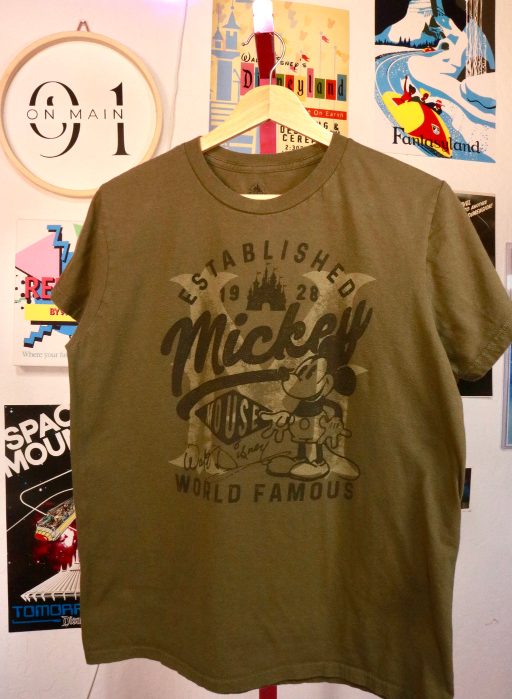 Olive mickey