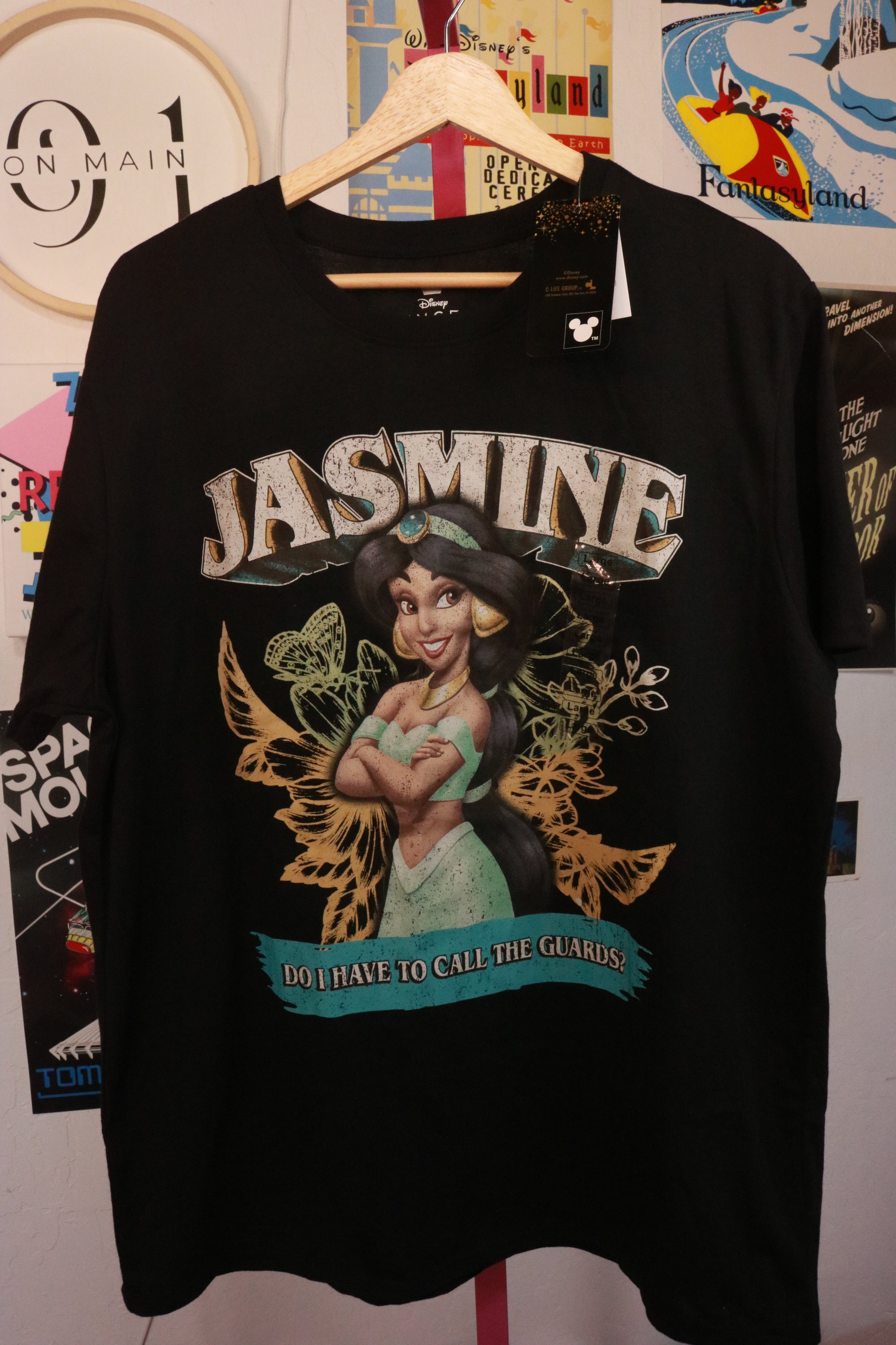 Jasmine NWT Tee
