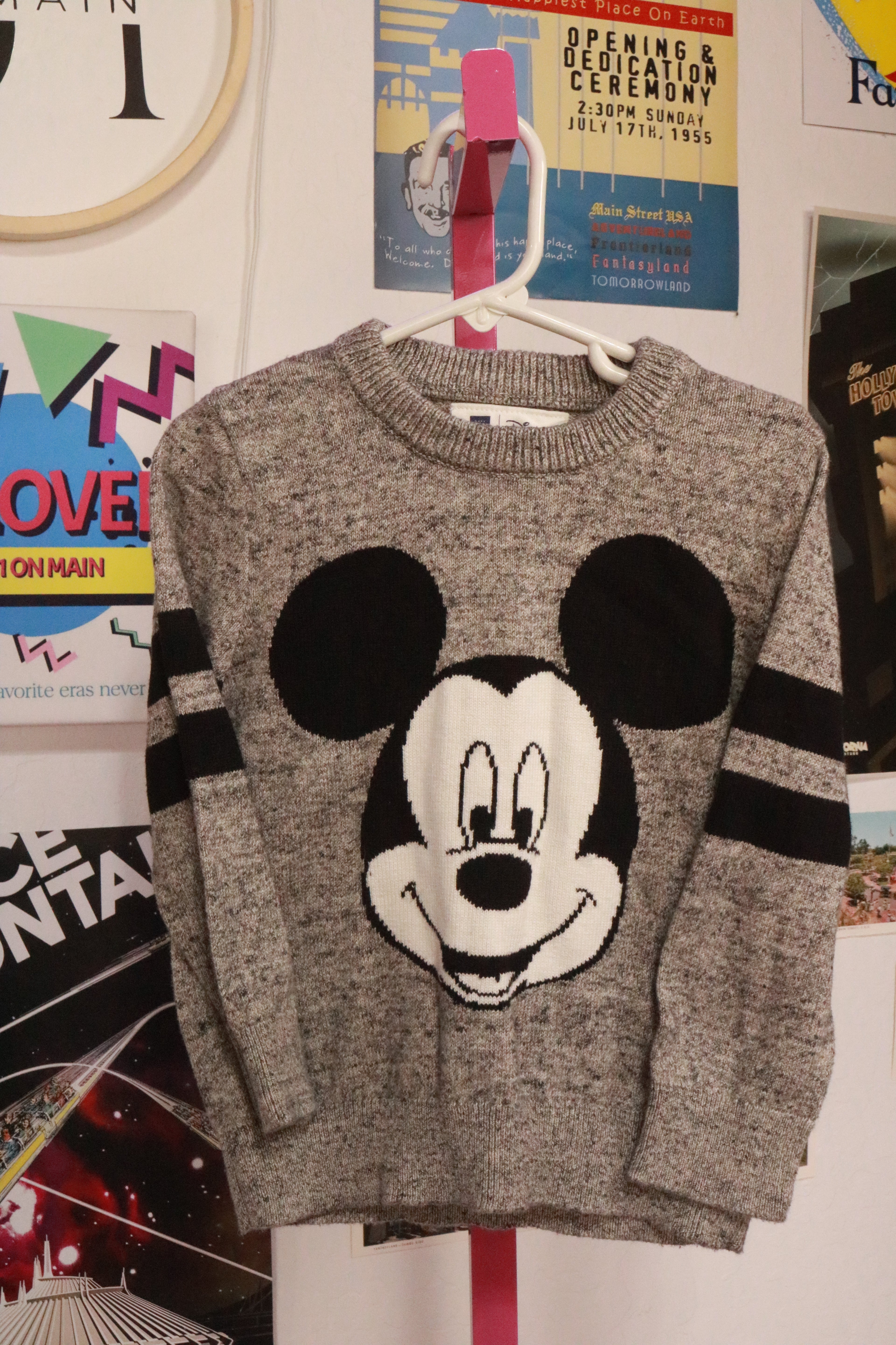 Grey Mickey knitted