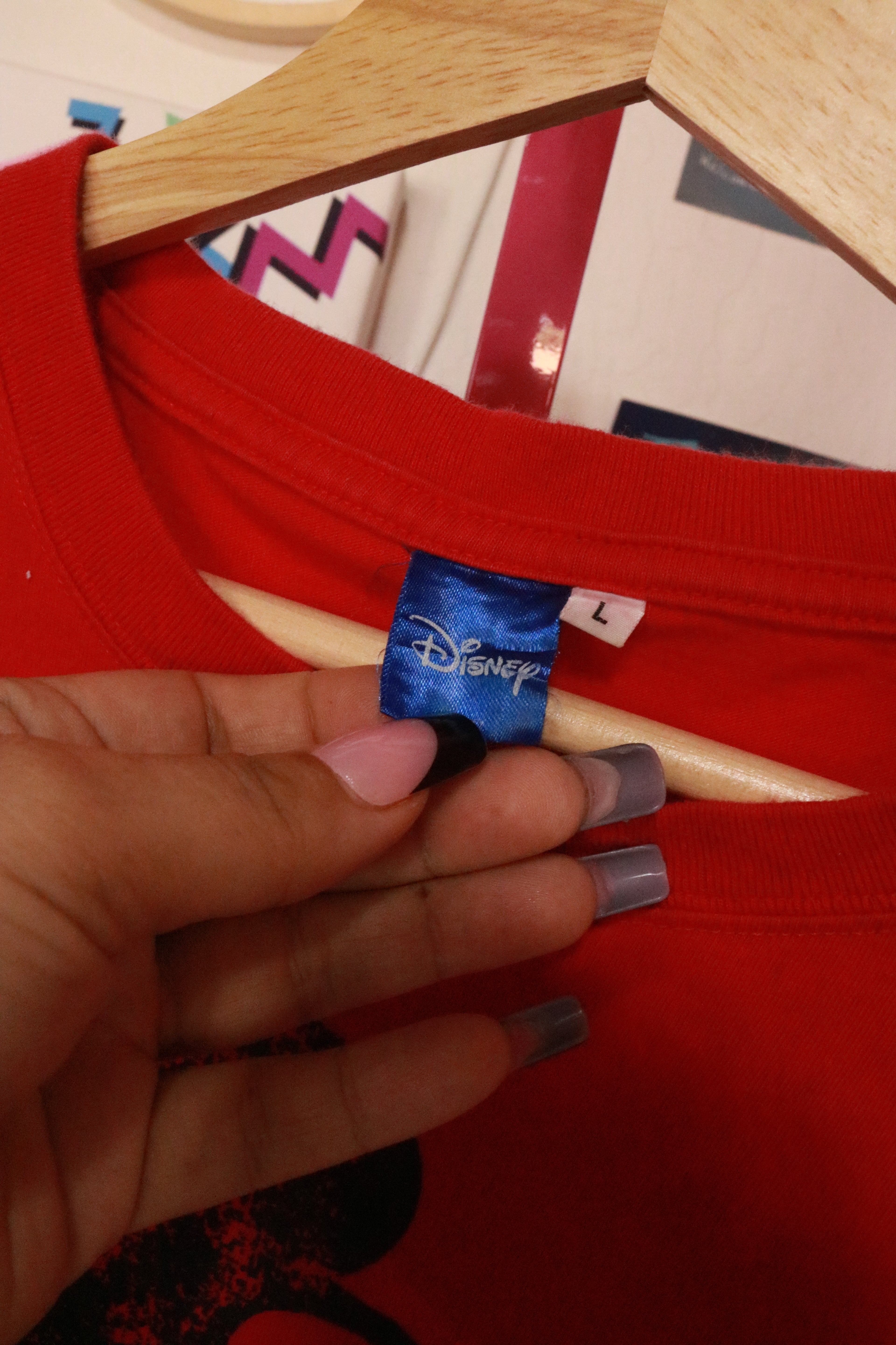 D Store Red mouse